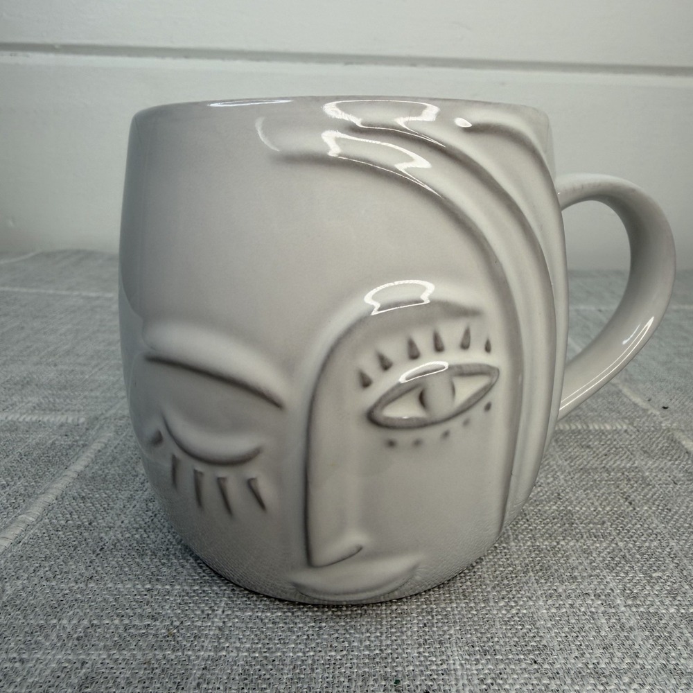 Starbucks White Siren Mermaid Cup Mug 2013 Wink Face Textured